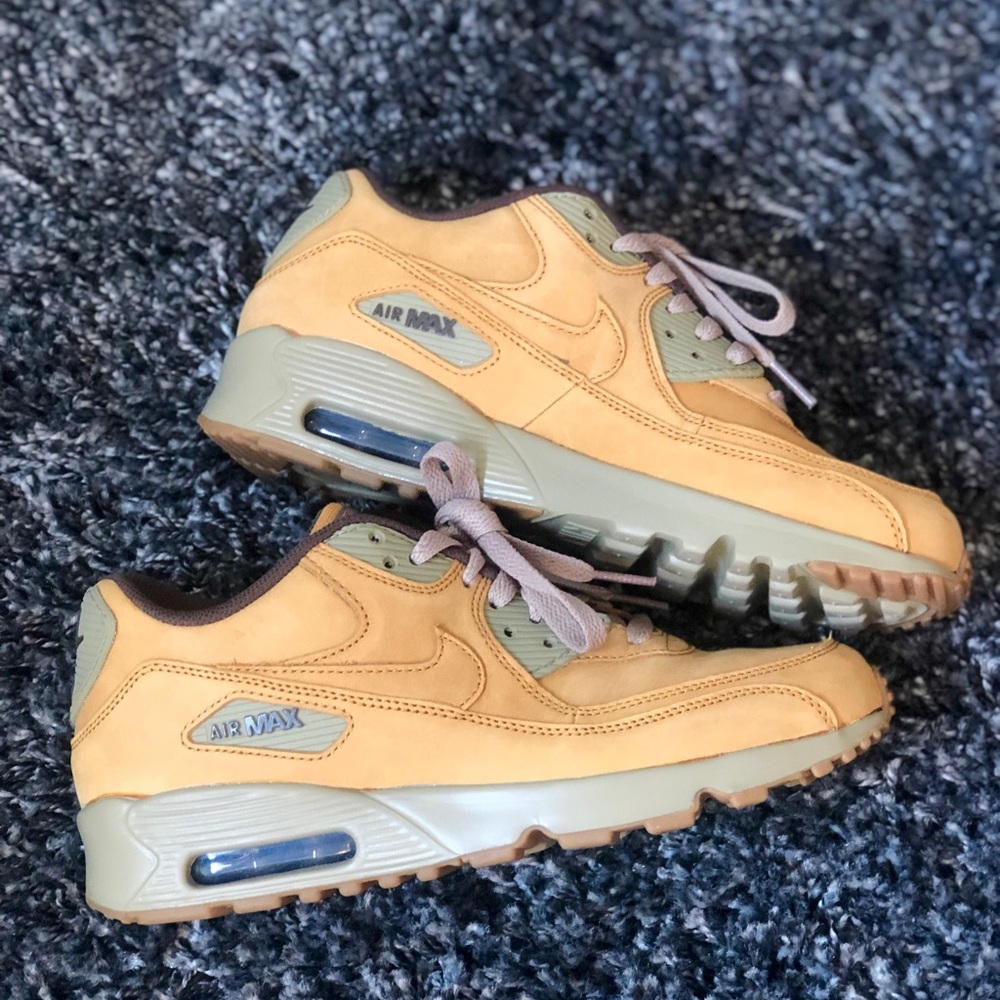 Nike Air Max - Green/Camel